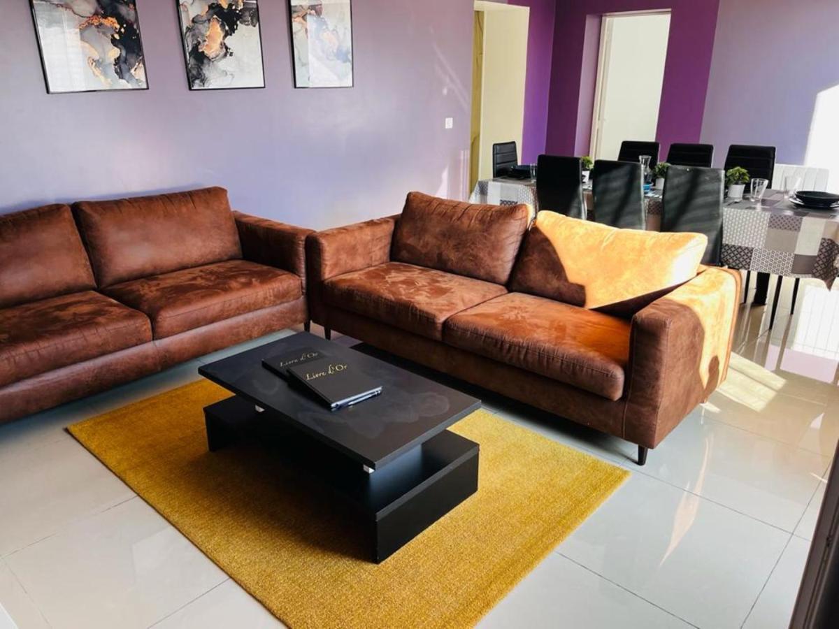 100M2 2 Chambres 8 Personnes - Grand Parking Et Terrasse Privee - Proche Cdg-Parc Expositions-Paris-Asterix-Disney Villepinte  Exterior foto